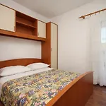With Parking Space Mavarstica, Ciovo - 8685 Апартаменти *