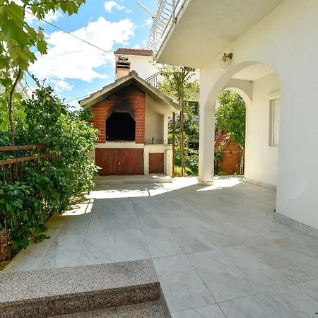 With Parking Space Mavarstica, Ciovo - 8685 Apartman