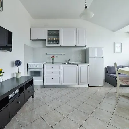 With Parking Space Mavarstica, Ciovo - 8685