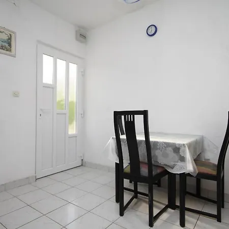 Apartment With Parking Space Mavarstica, Ciovo - 8685 Trogir