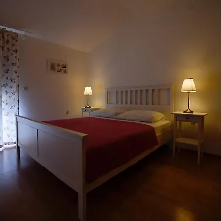 With Parking Space Mavarstica, Ciovo - 8685 Apartment *