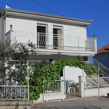 With Parking Space Mavarstica, Ciovo - 8685