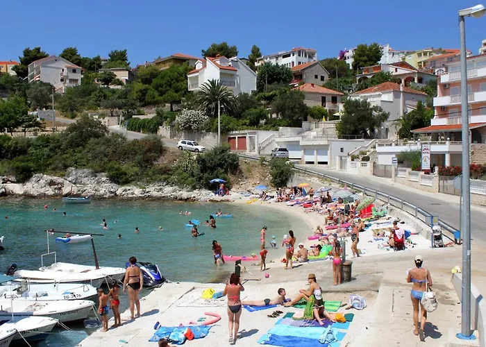 Appartement With Parking Space Mavarstica, Ciovo - 8685