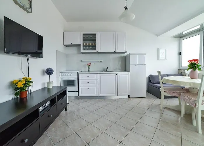 With Parking Space Mavarstica, Ciovo - 8685